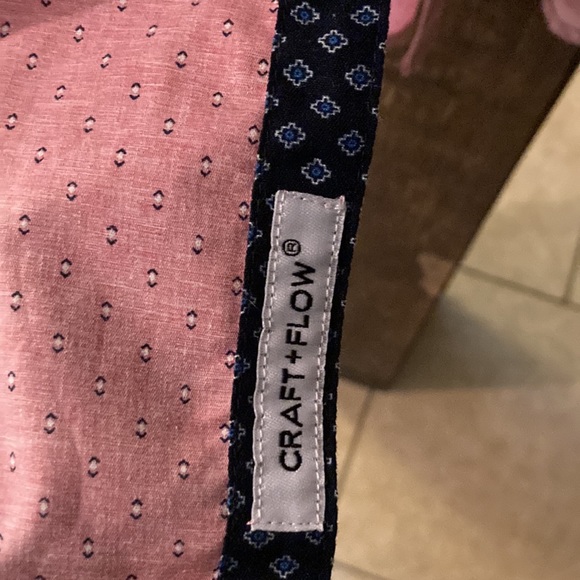 CRAFT+FLOW Button Down - Picture 7 of 9